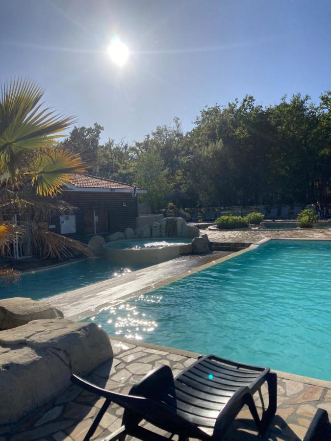 Camping 5* - Biscarosse Lac - Mobilhome 2 Chambres - 4 Personnes Biscarrosse Bagian luar foto