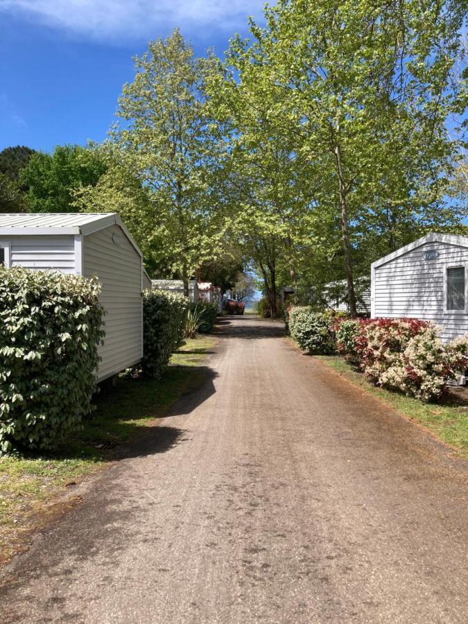 Camping 5* - Biscarosse Lac - Mobilhome 2 Chambres - 4 Personnes Biscarrosse Bagian luar foto